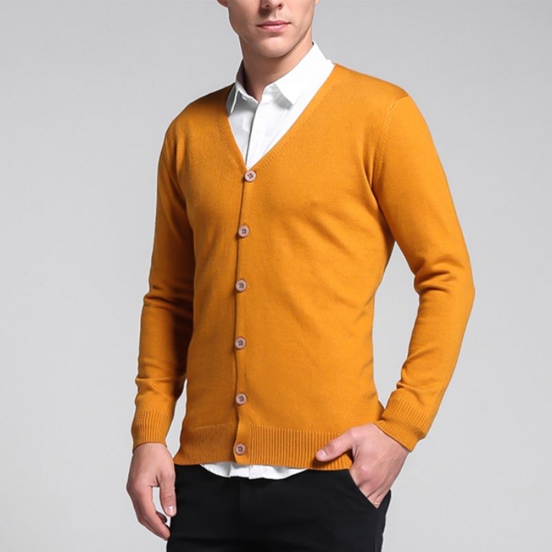 Bramwell | Stylish Men's Cardigan with Button Closure | Warm, Comfortable, Versatile